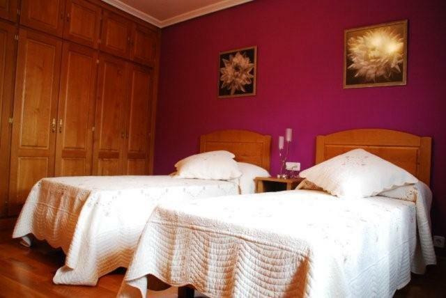 El Encinedo Villa Genevilla ภายนอก รูปภาพ